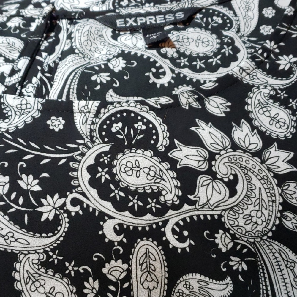 Express Paisley Print Top